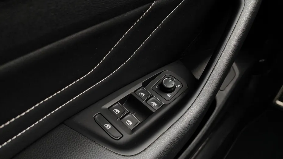 VOLKSWAGEN Arteon Arteon 2.0 TDI R-Line DSG