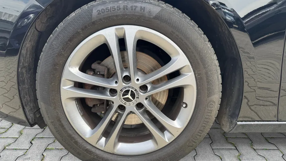 MERCEDES-BENZ B Klasa B 180 7G-DCT