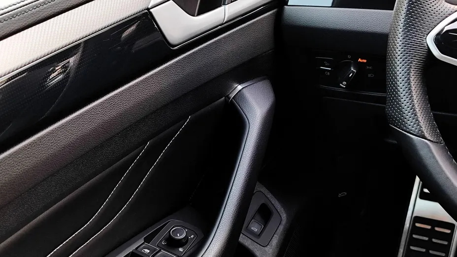 VOLKSWAGEN Arteon Arteon 2.0 TDI 4Motion R-Line DSG