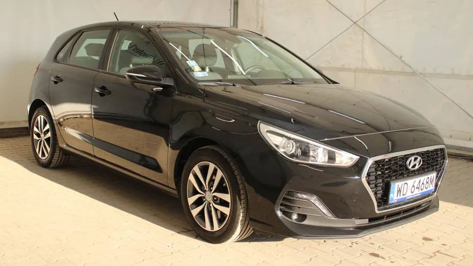 HYUNDAI i30 i30 1.4 Classic +