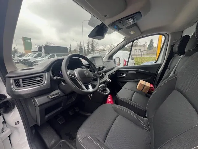 RENAULT Trafic Trafic 2.0 dCi L2H1 HD Extra (bryg.) Nowy