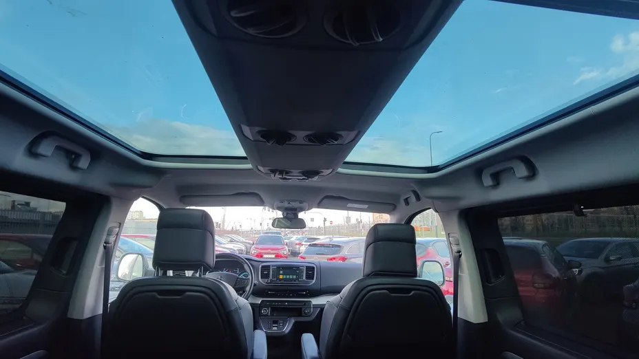 CITROEN SpaceTourer e-SpaceTourer XL Shine (75 kWh)