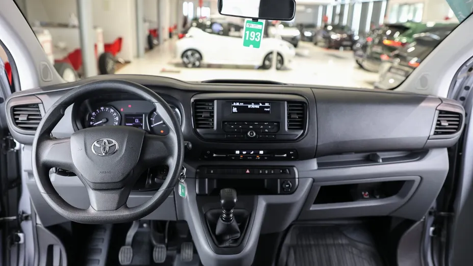 TOYOTA Proace Proace Kombi 1.5 D-4D Long 2,7t