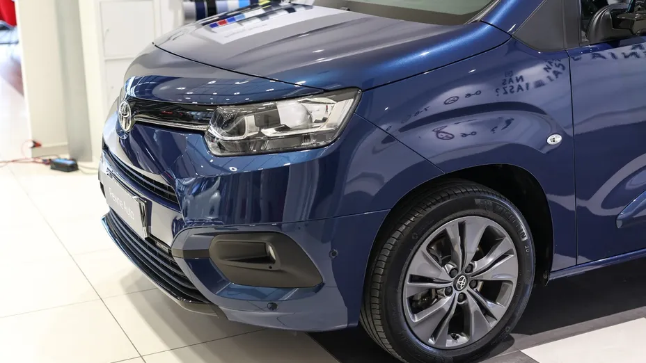 TOYOTA Proace City Verso Proace City Verso Long 1.5 D-4D Family Aut.