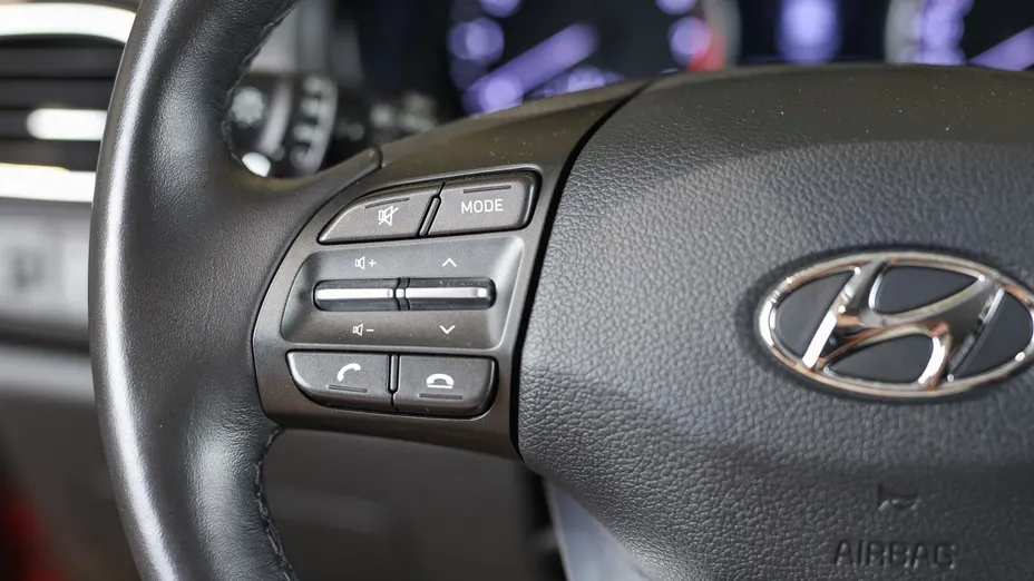 HYUNDAI i30 i30 1.0 T-GDI Classic + DCT