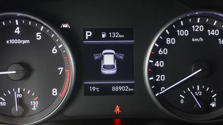 HYUNDAI i30 i30 1.0 T-GDI Classic + DCT