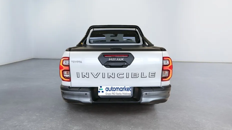 TOYOTA HiLux Hilux 2.8 D-4D Double Cab Invincible 4x4 aut