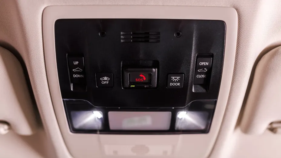LEXUS ES ES 300h F Sport Design