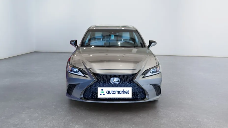 LEXUS ES ES 300h F Sport Design
