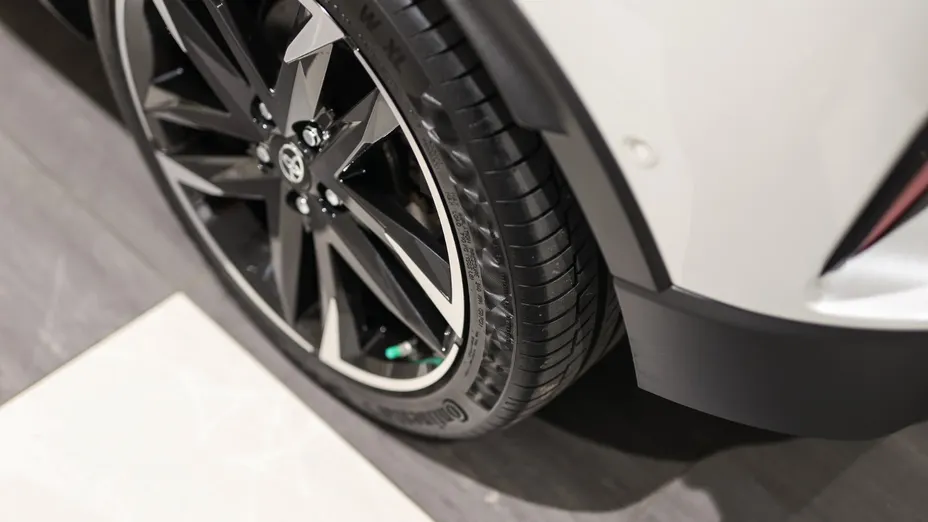 TOYOTA C-HR C-HR 1.8 Hybrid GPF GR Sport