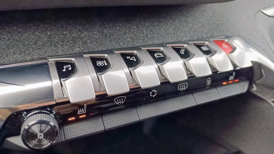 PEUGEOT 5008 5008 1.5 BlueHDi Allure Pack S&S EAT8