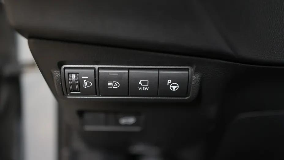 TOYOTA Corolla Cross Corolla Cross 2.0 Hybrid Executive AWD