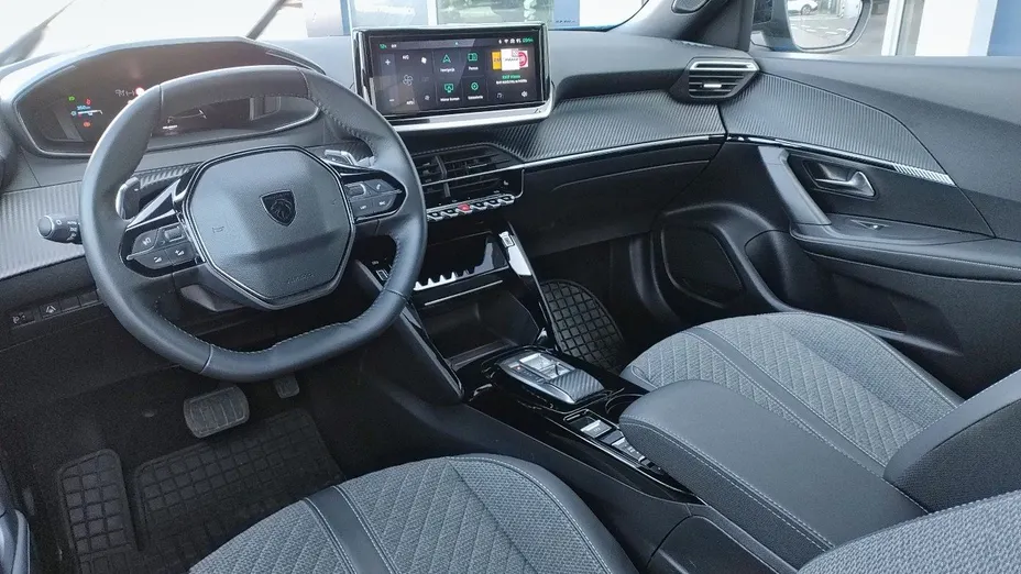 PEUGEOT 2008 2008 PureTech 130 Allure S&S EAT8