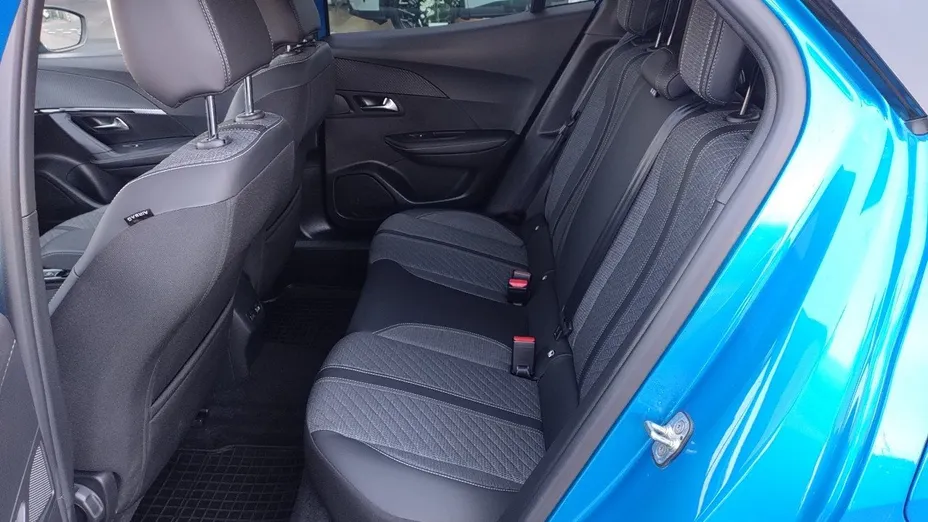 PEUGEOT 2008 2008 PureTech 130 Allure S&S EAT8