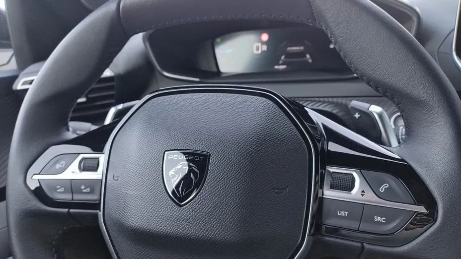PEUGEOT 2008 2008 PureTech 130 Allure S&S EAT8