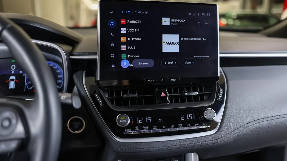 TOYOTA Corolla Cross Corolla Cross 2.0 Hybrid Executive