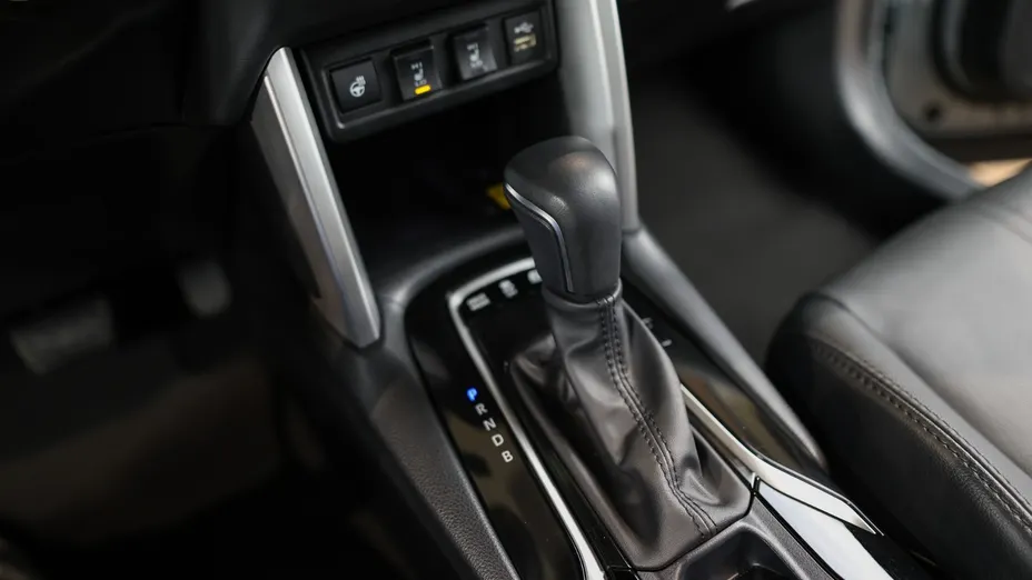 TOYOTA Corolla Cross Corolla Cross 2.0 Hybrid Executive