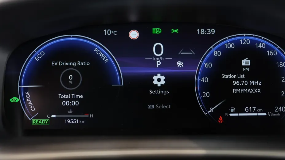 TOYOTA Corolla Cross Corolla Cross 2.0 Hybrid Executive