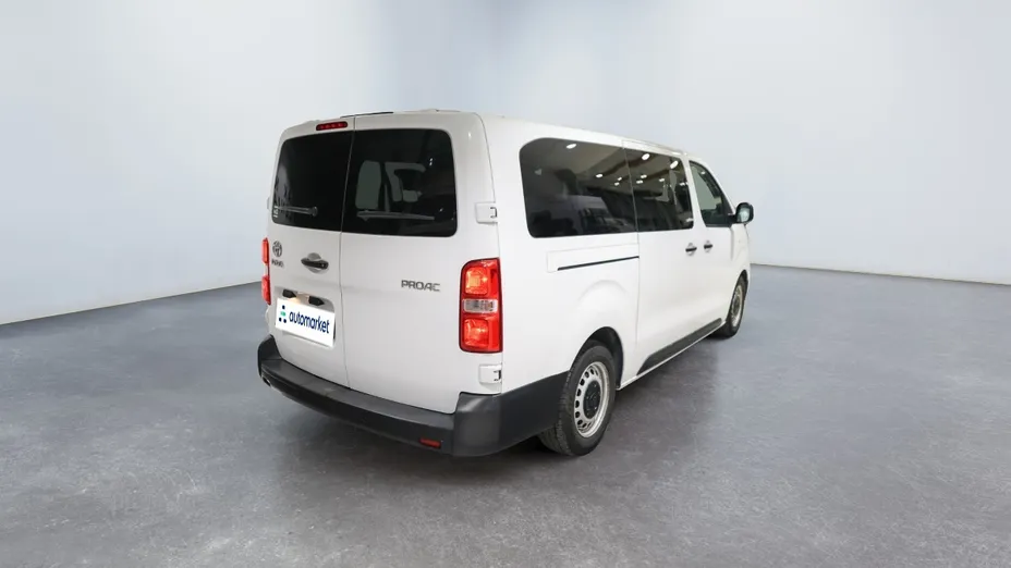 TOYOTA Proace Proace Kombi 2.0 D-4D Long 2,8t