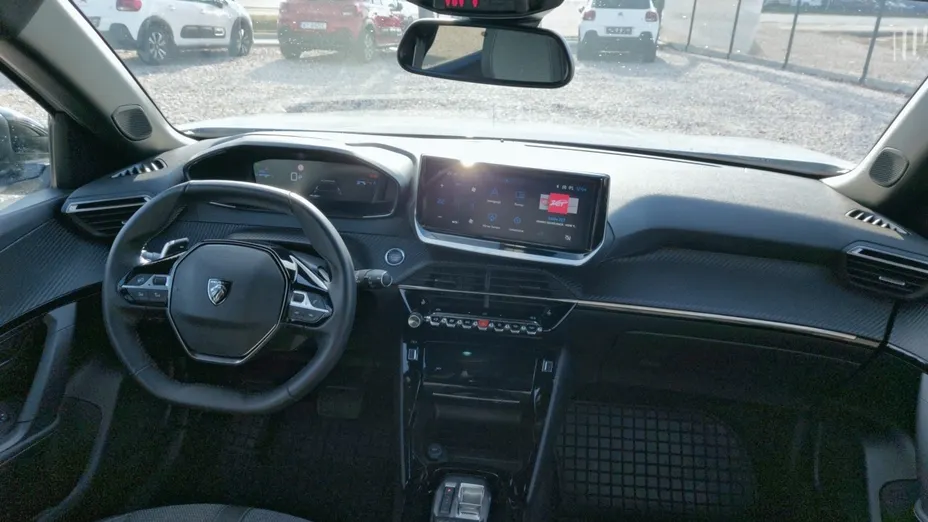 PEUGEOT 2008 2008 1.2 PureTech Allure S&S EAT8