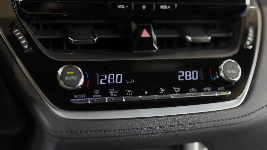 TOYOTA Corolla Cross Corolla Cross 1.8 Hybrid Comfort