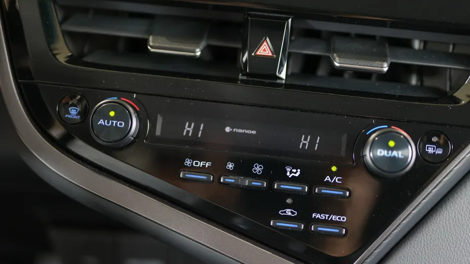 TOYOTA Camry Camry 2.5 Hybrid Comfort CVT