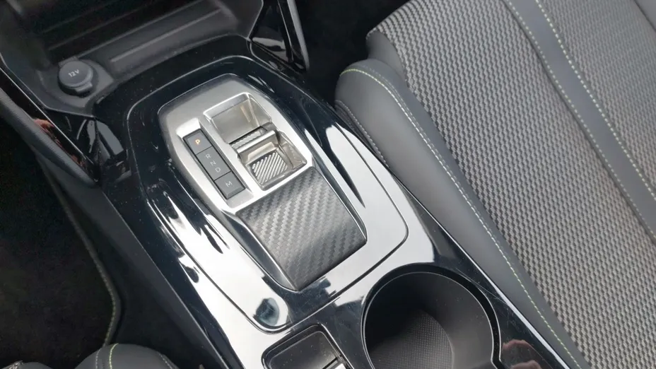 PEUGEOT 2008 2008 1.2 PureTech GT S&S EAT8