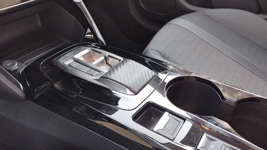 PEUGEOT 208 208 1.2 PureTech Allure Pack S&S EAT8