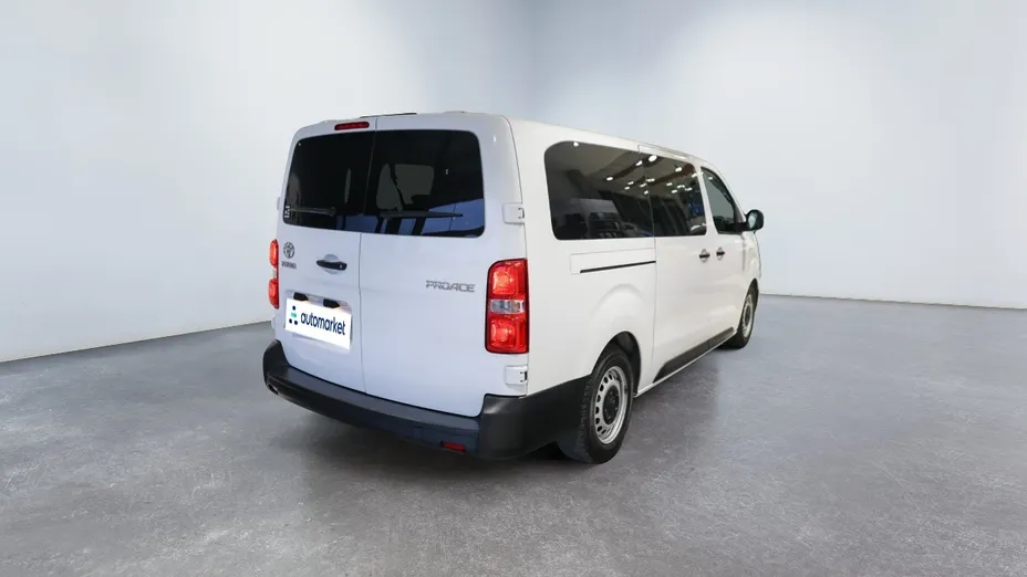 TOYOTA Proace Proace Kombi 2.0 D-4D Long 2,8t