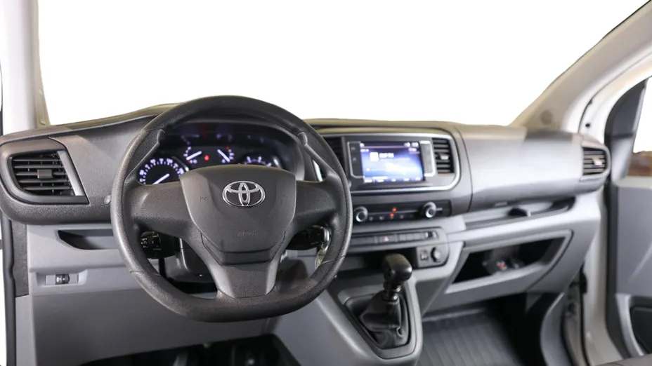 TOYOTA Proace Proace Kombi 2.0 D-4D Long 2,8t