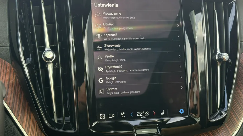 VOLVO XC60 XC60 T8 Plug-In Hybrid AWD Ultra Dark aut