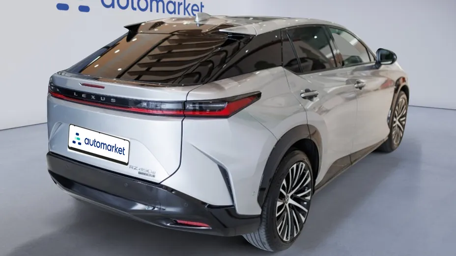 LEXUS RZ RZ 450e Omotenashi DIRECT4