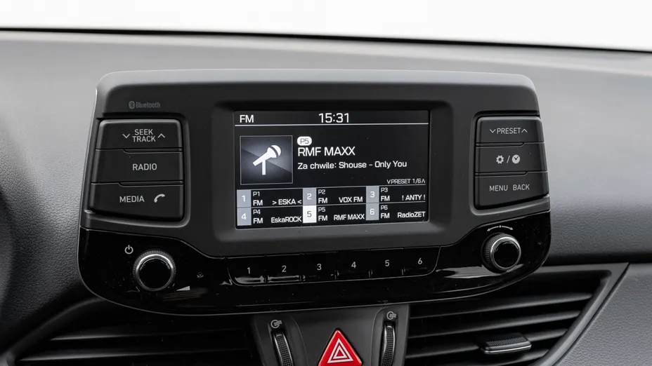 HYUNDAI i30 i30 1.4 Classic +