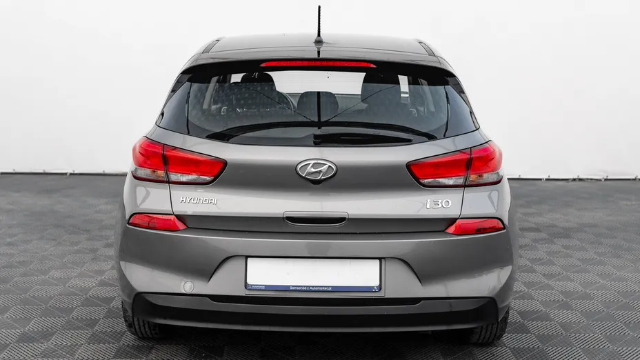 HYUNDAI i30 i30 1.4 Classic +