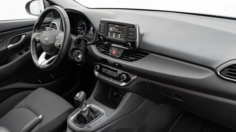 HYUNDAI i30 i30 1.4 Classic +