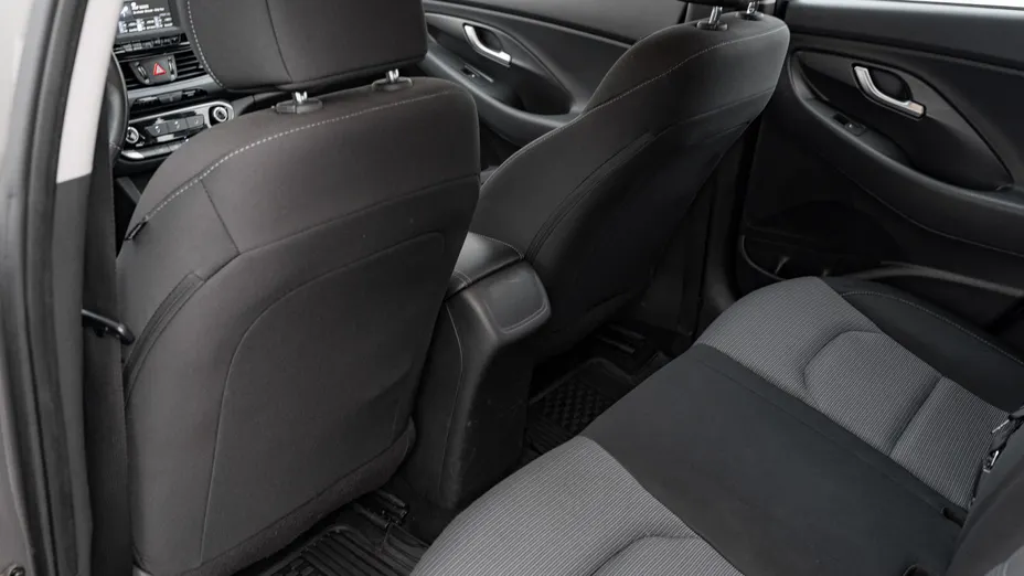 HYUNDAI i30 i30 1.4 Classic +