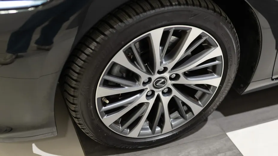 LEXUS ES ES 300h Elegance