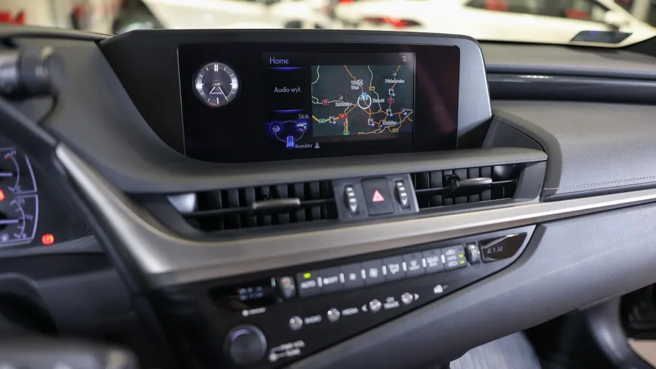 LEXUS ES ES 300h Elegance