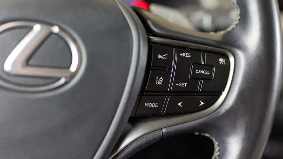 LEXUS ES ES 300h Elegance