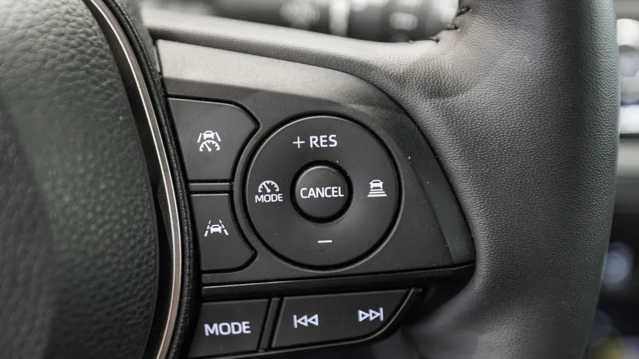 TOYOTA Corolla Cross Corolla Cross 2.0 Hybrid Executive AWD