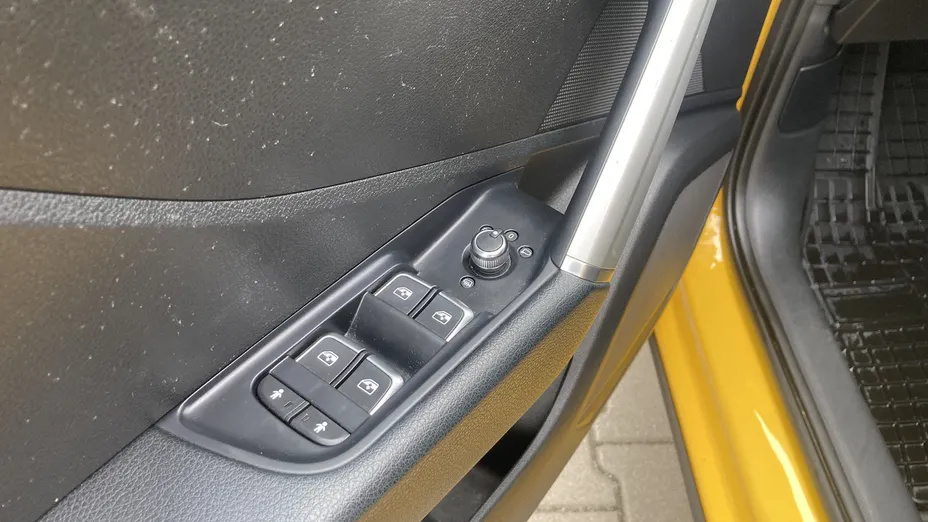 AUDI Q2 Q2 1.0 TFSI S tronic