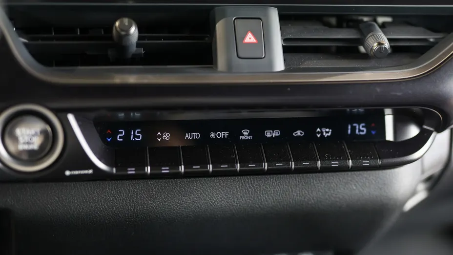 LEXUS UX UX 200 GPF F Sport Design+ 2WD