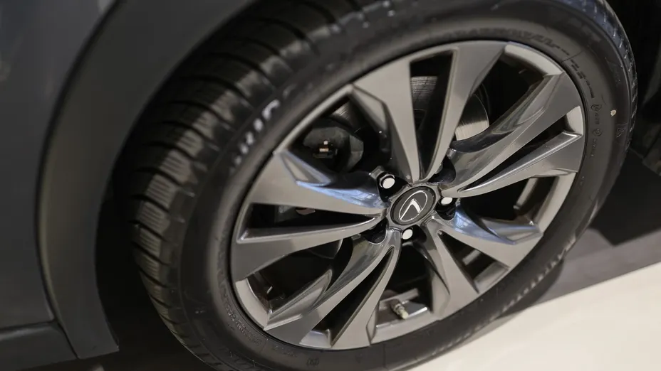 LEXUS UX UX 200 GPF F Sport Design+ 2WD