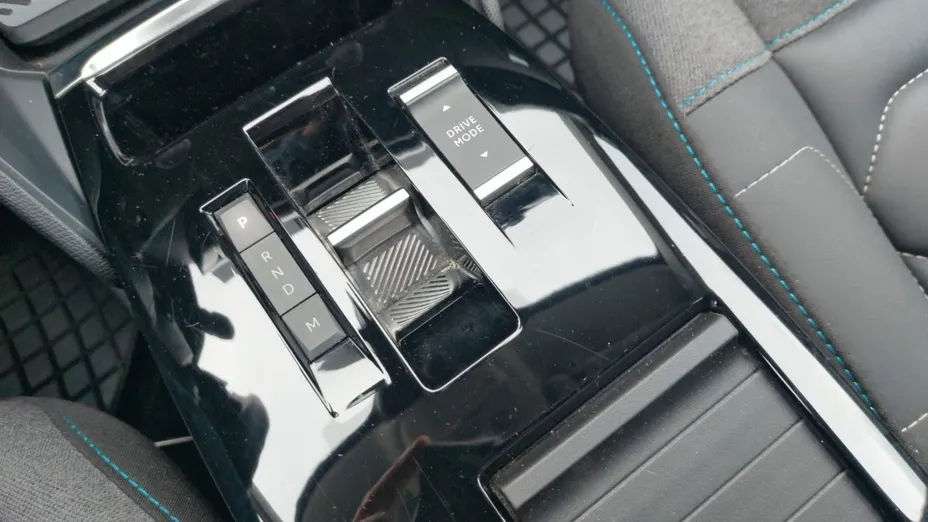 CITROEN C4 C4 1.2 PureTech Max S&S EAT8