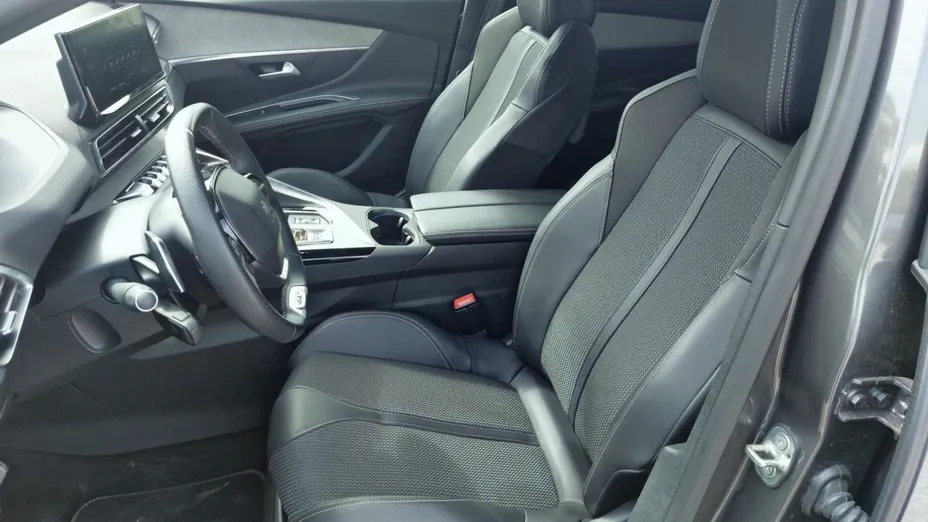 PEUGEOT 5008 5008 1.5 BlueHDi GT S&S EAT8