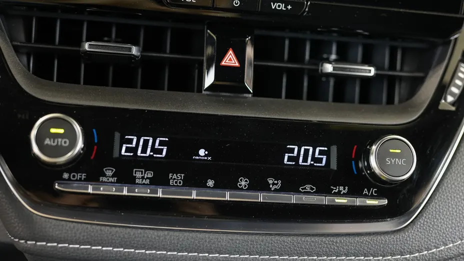 TOYOTA Corolla Corolla 2.0 Hybrid Style