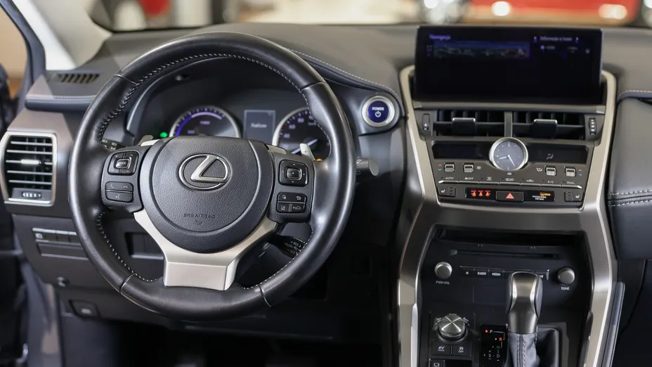 LEXUS NX NX 300h Optimum AWD