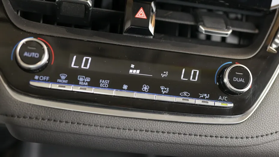 TOYOTA Corolla Corolla 1.5 Comfort