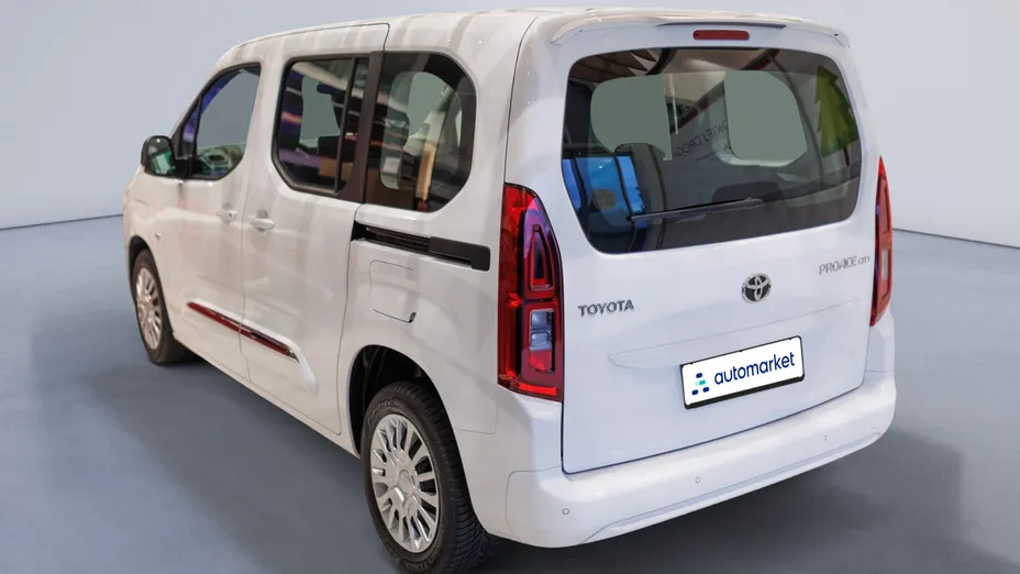TOYOTA Proace City Verso Proace City Verso Long 1.5 D-4D Business