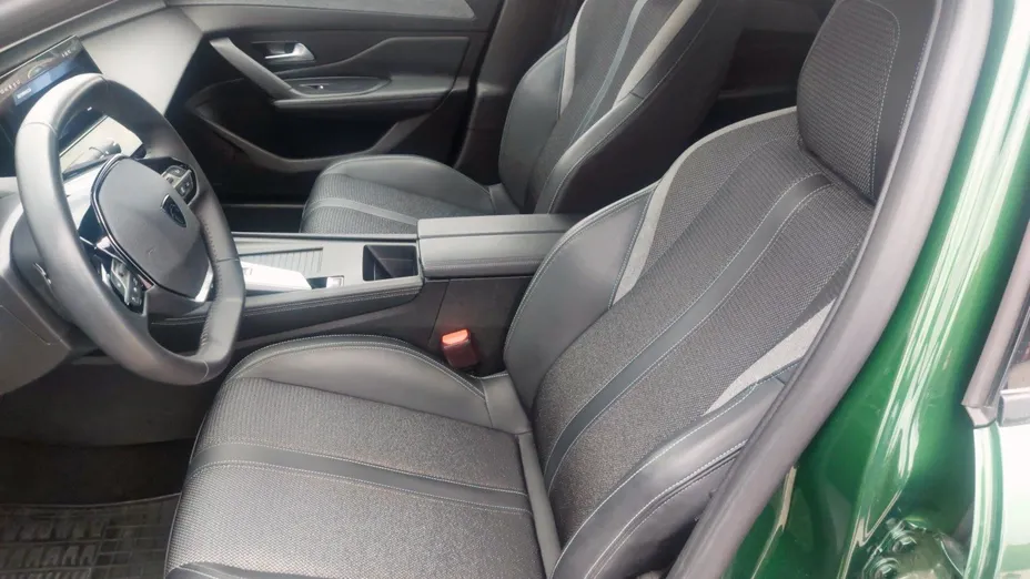 PEUGEOT 308 308 1.2 PureTech Allure S&S EAT8